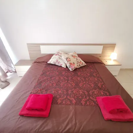 Apartman Geranios *