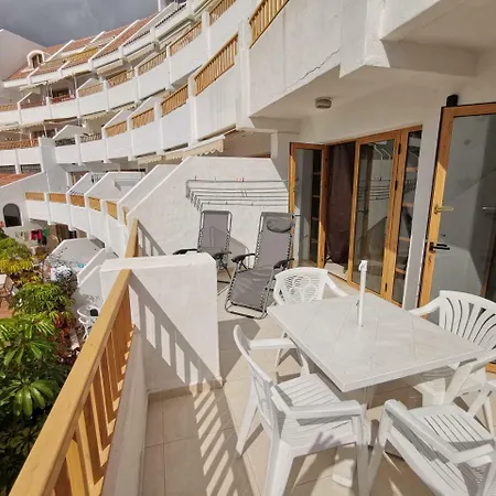 Apartman Geranios *